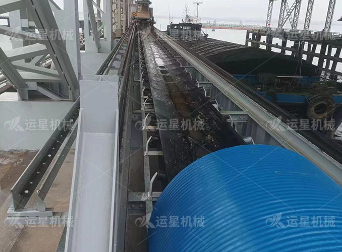 港口180米長皮帶輸送機-300噸一小時，.jpg